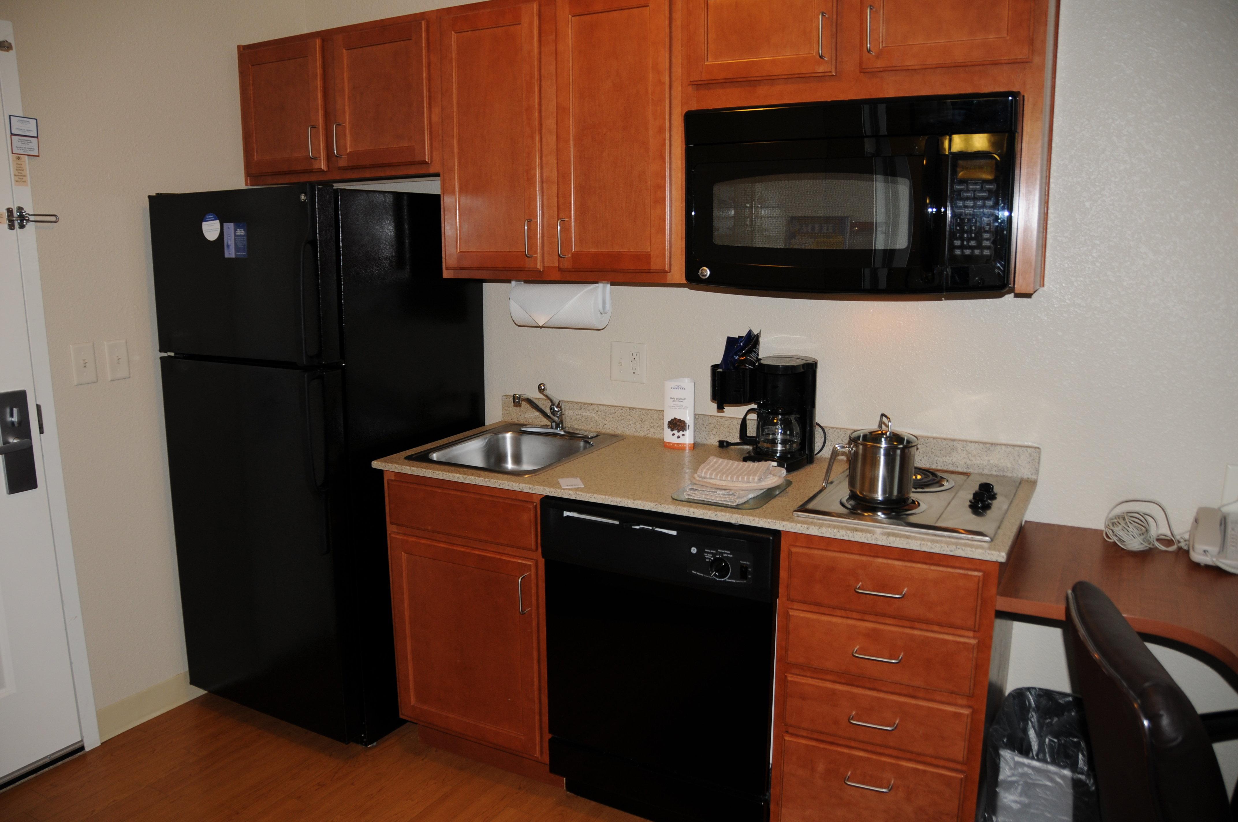 Candlewood Suites Boise - Towne Square By Ihg Exterior foto