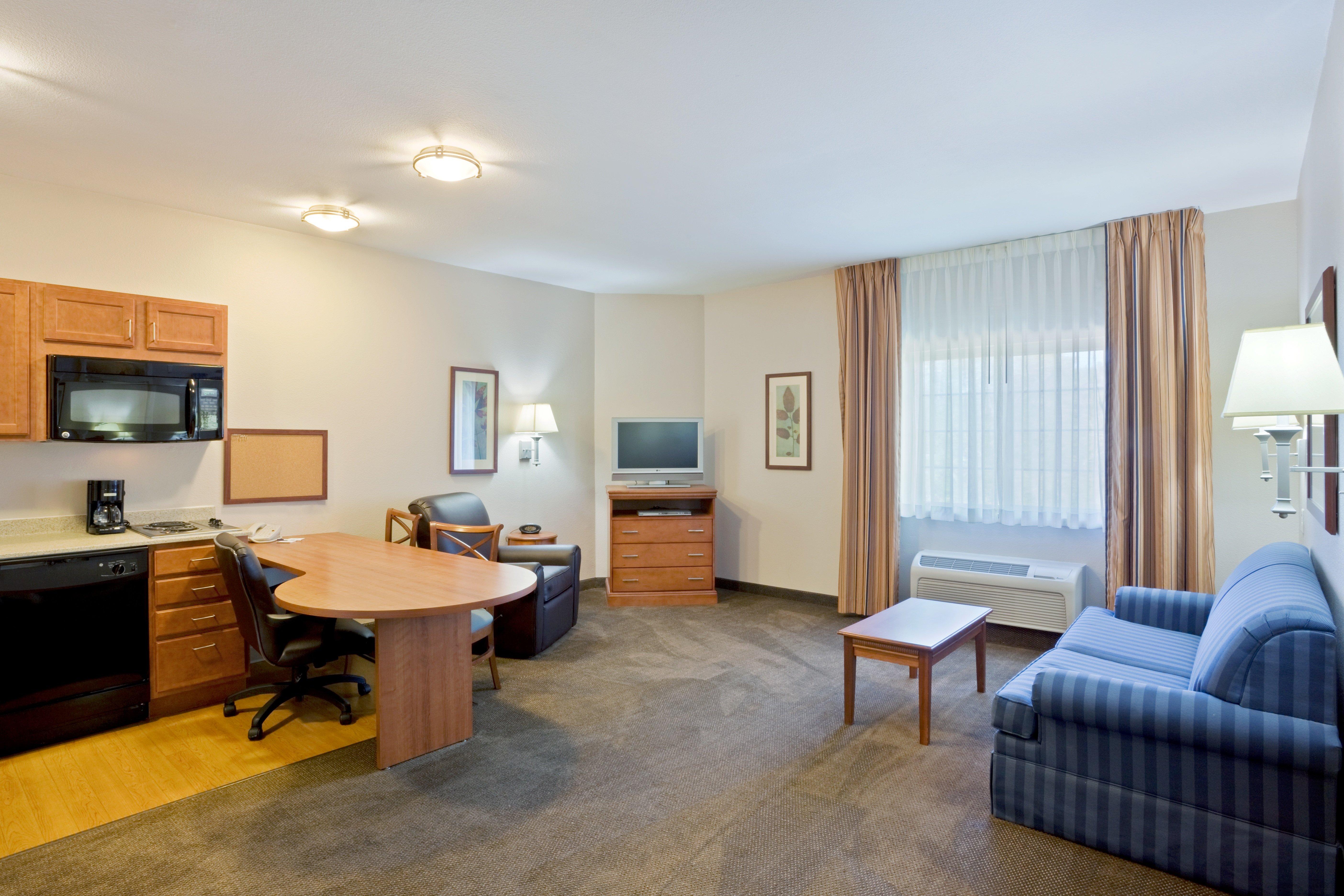 Candlewood Suites Boise - Towne Square By Ihg Exterior foto