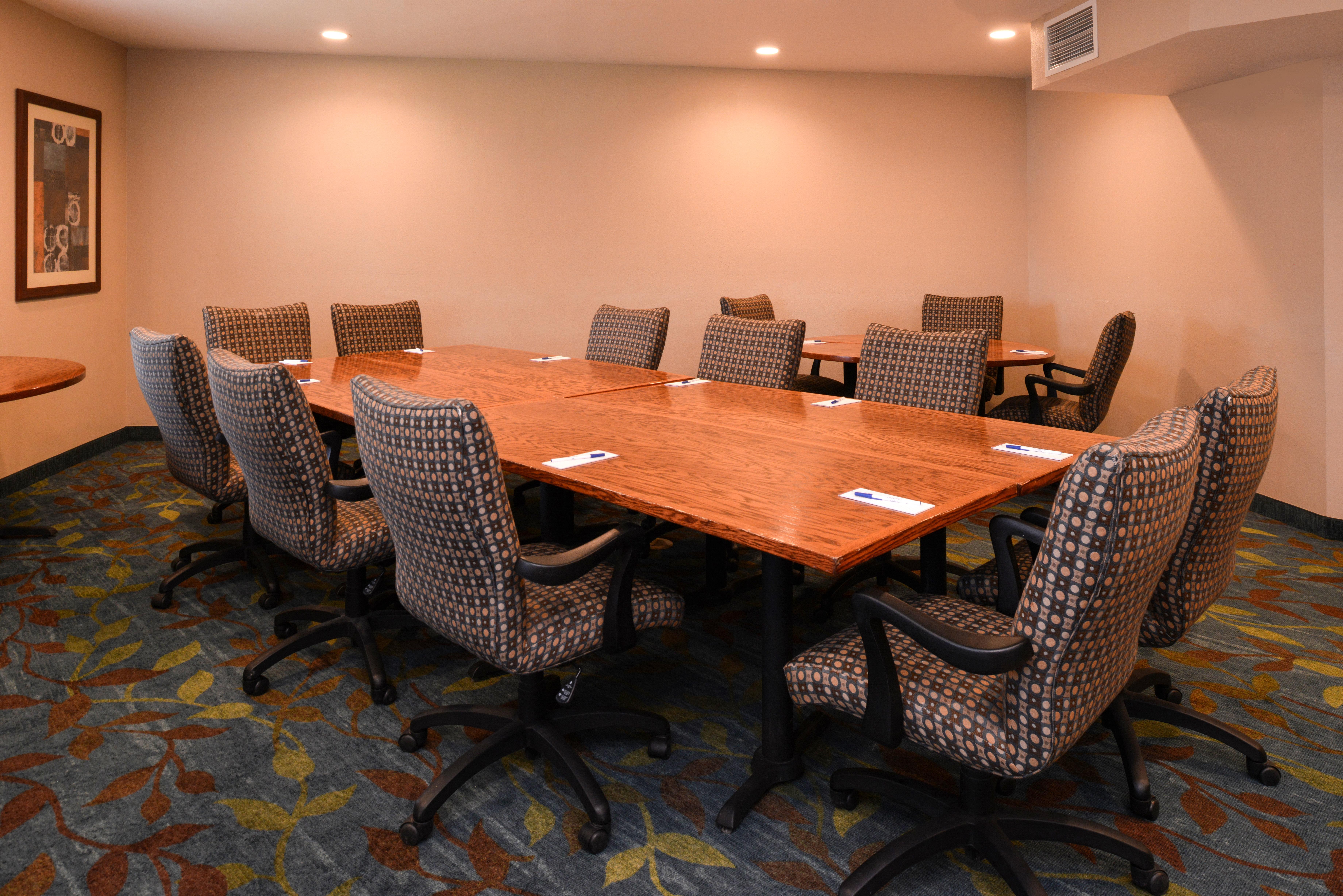 Candlewood Suites Boise - Towne Square By Ihg Exterior foto