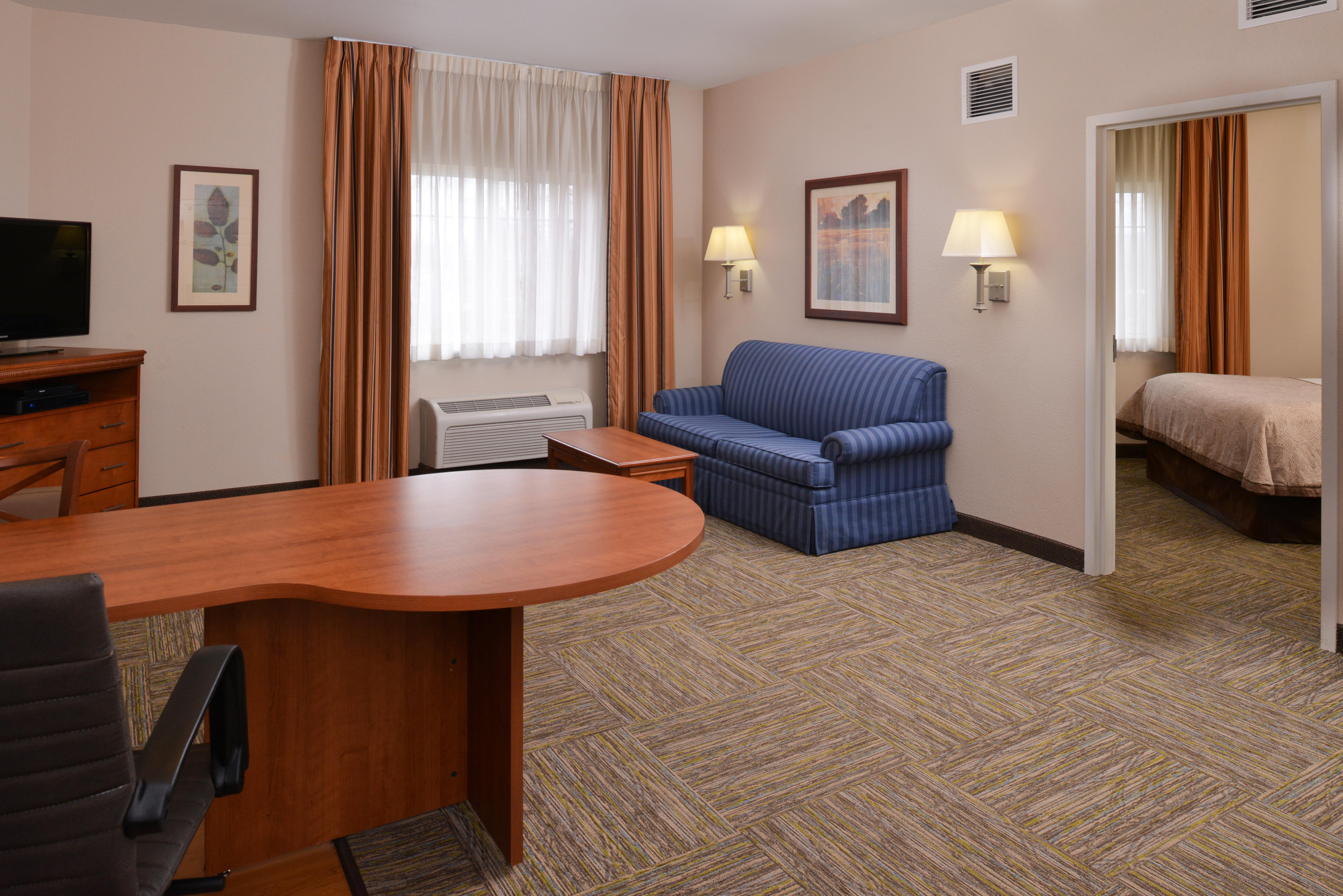 Candlewood Suites Boise - Towne Square By Ihg Exterior foto
